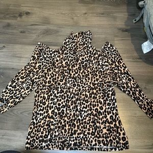Cheetah print long sleeve turtleneck